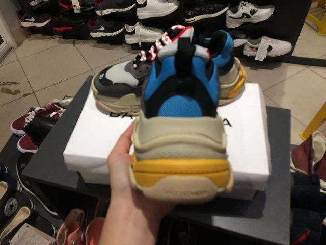 (Ảnh thật) Giày đế tách Balen trips xanh đỏ size nữ