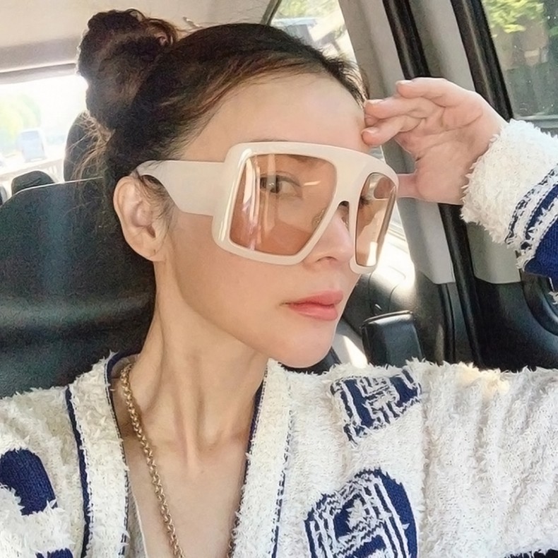 Kính Mát Gọng Vuông Phong Cách Vintage Cho Nam Và Nữ