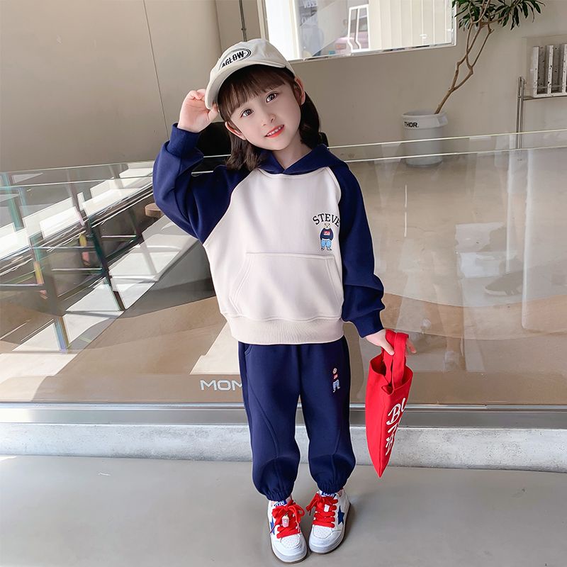 Set Đồ Thể Thao Dài Tay Có Nón Thời Trang Cho Bé Gái