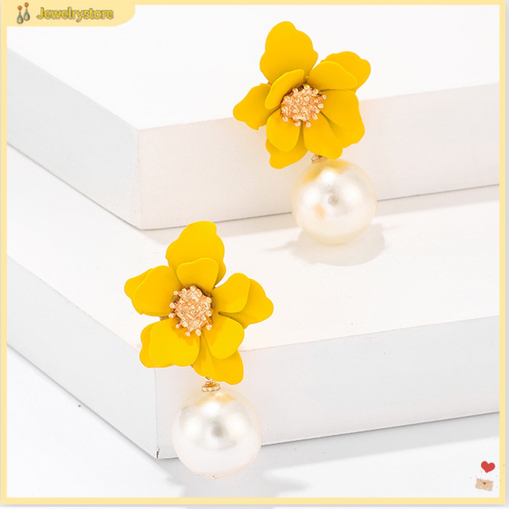 Đôi Bông Tai Mặt Hoa Đính Ngọc Trai Nhân Tạo Thời Trang