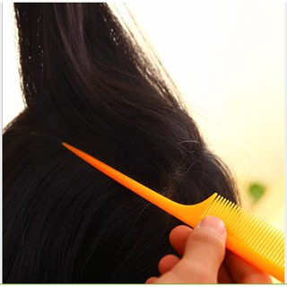 Lược rẽ ngôi 21,5*2,5 cm