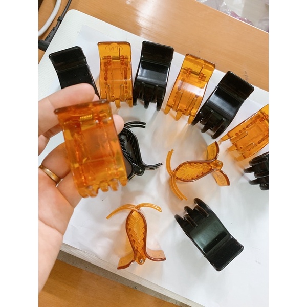 Kẹp tóc càng cua 3 răng, 5 răng trơn/nhám đen lì phong cách hàn quốc.