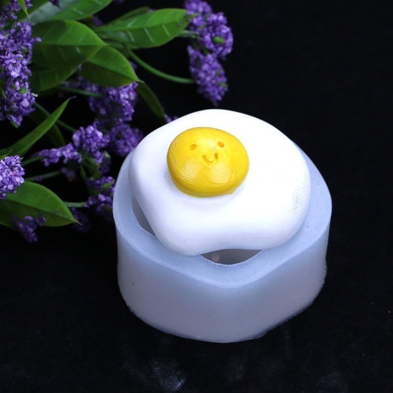 Khuôn Silicone Làm Bánh Mì Hình Mặt Cười