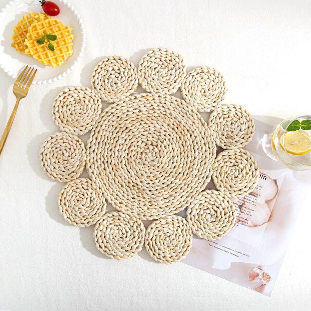 Tấm Lót Bàn Ăn Thiết Kế Đục Lỗ Thủ Công Tự Nhiên Cách Nhiệt Dùng Trang Trí Giáng Sinh
