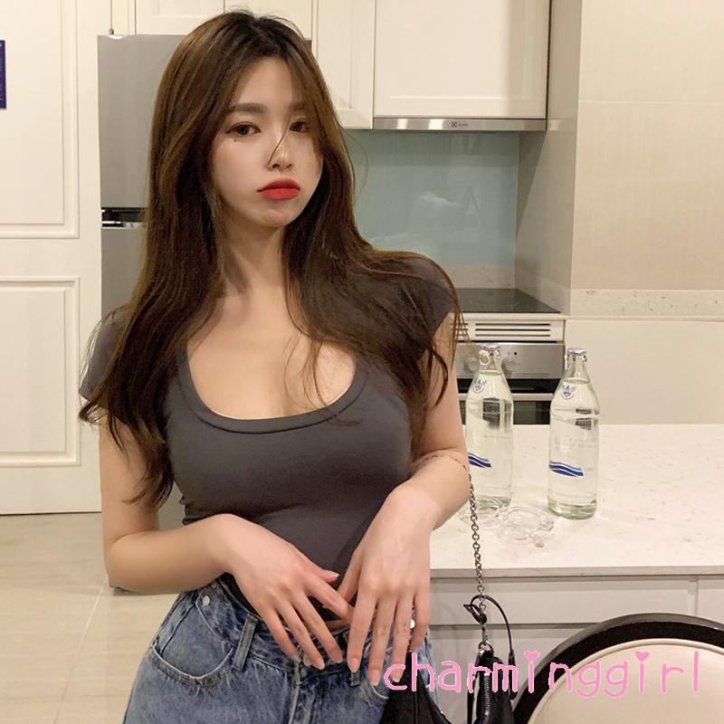 Áo thun tay ngắn màu sắc đơn giản cho nữ