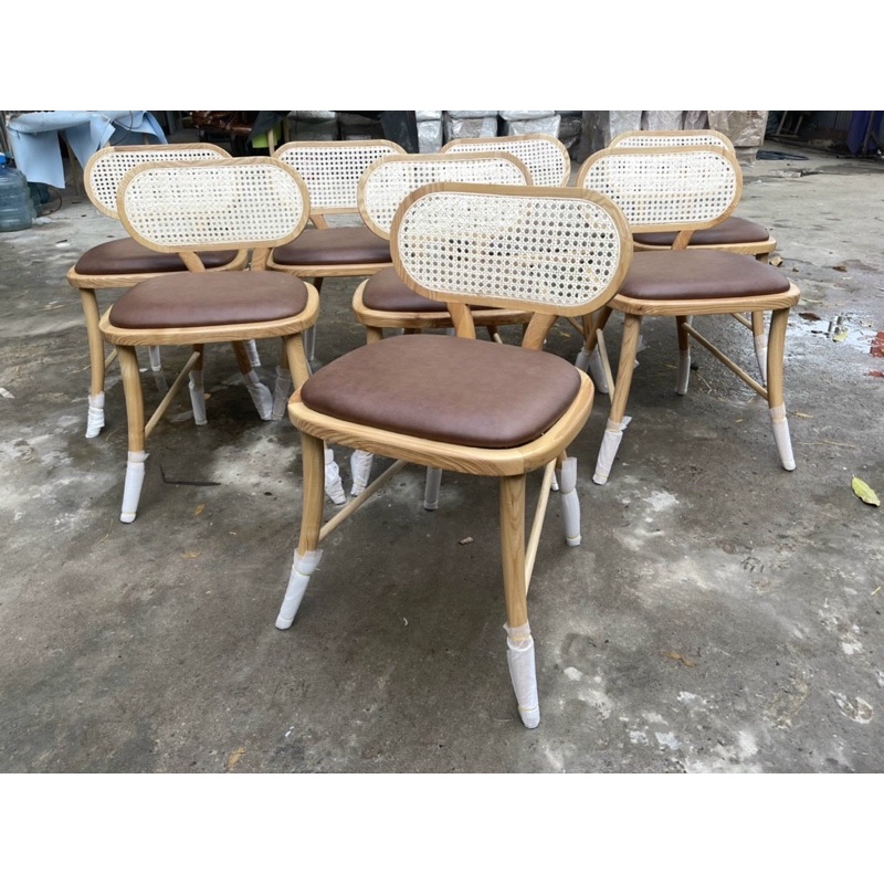 ghế gỗ nệm lưng mây cao cấp
