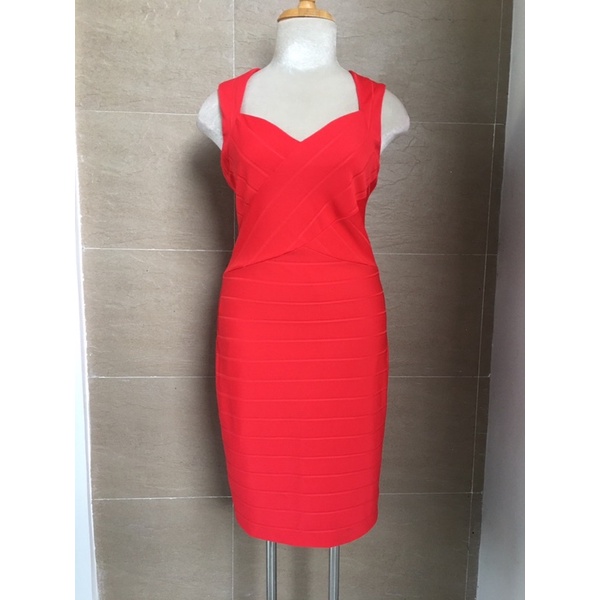 Đầm GUESS xuất dư dáng body 🍀🍀🍀🍀