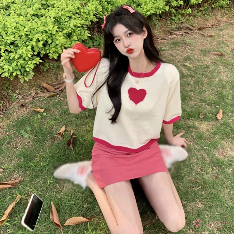 Áo Thun Crop Top Tay Ngắn Dáng Rộng In Hình Trái Tim Kiểu Hàn Quốc