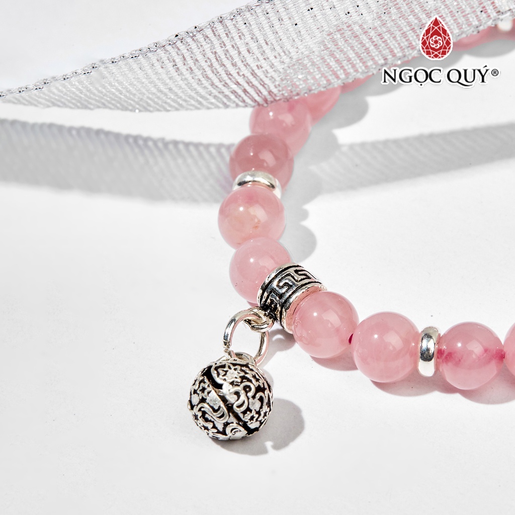 Vòng TA hồng phối charm chuông - Ngọc Quý