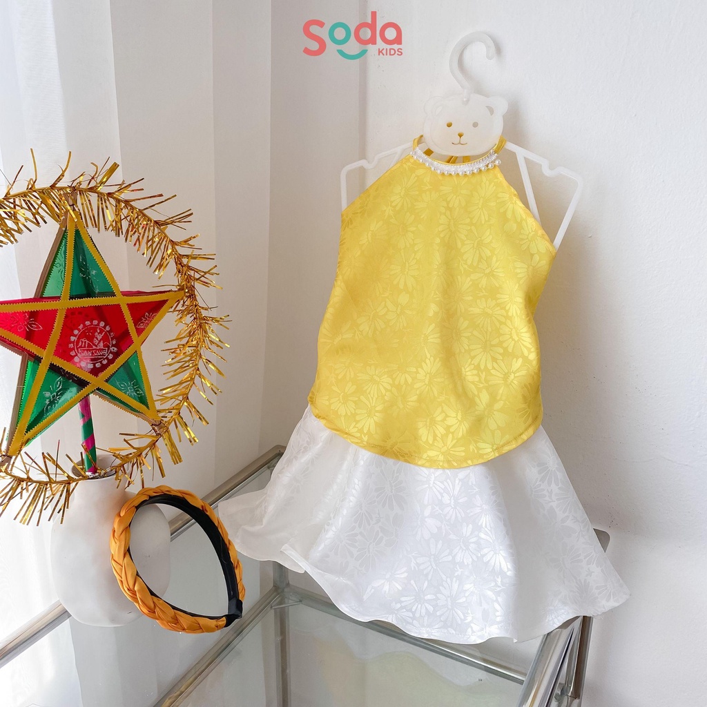 Bộ yếm đào gấm tặng kèm mấn cao cấp phong cách truyền thống cho bé gái SODA KIDS