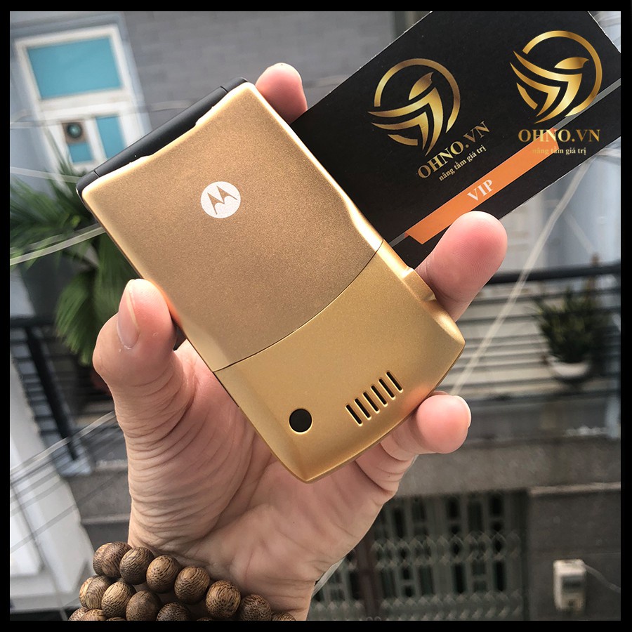 Điện Thoai Nắp Gập Motorola V3i Loại 1 Phím Thép Zin Không Tróc Sơn mới 99% | BigBuy360 - bigbuy360.vn