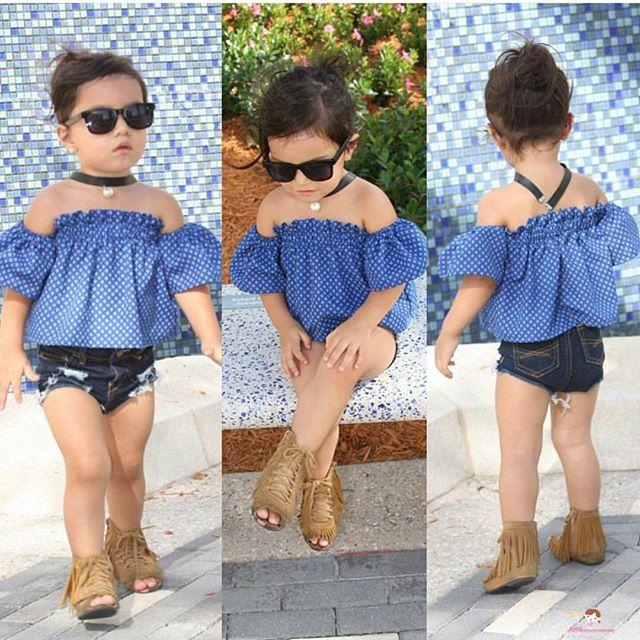 Set áo trễ vai + Quần short jeans dễ thương cho bé gái