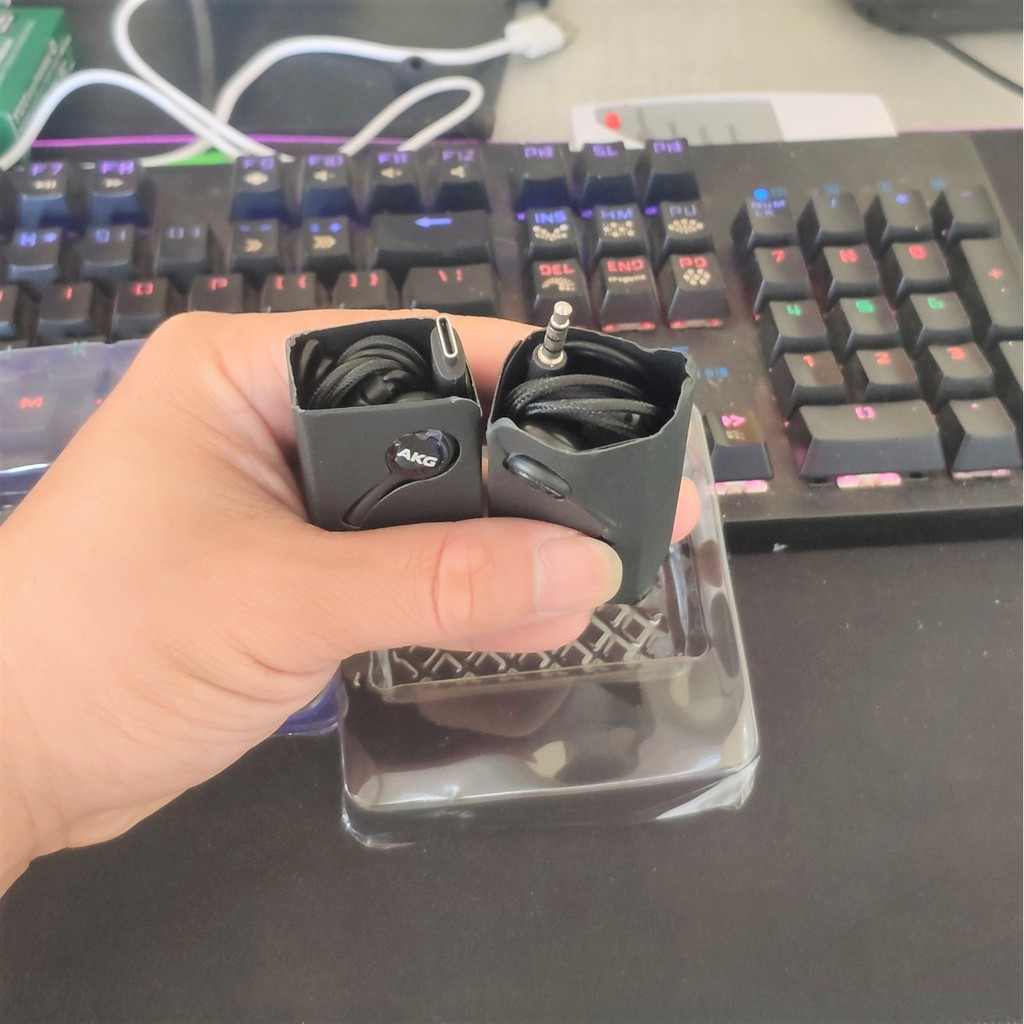 Tai nghe có dây chân Type C và Jack 3.5 giá rẻ, có Mic đàm thoại chống ồn và đầy đủ nút bấm,full box mới 100%