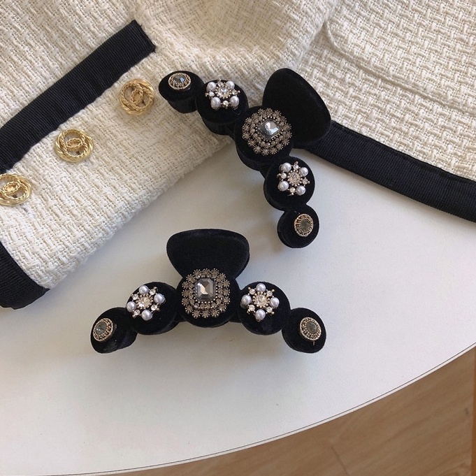 (0508) Cặp Tóc Hàn Quốc Nhung Đính Đá Ngọc