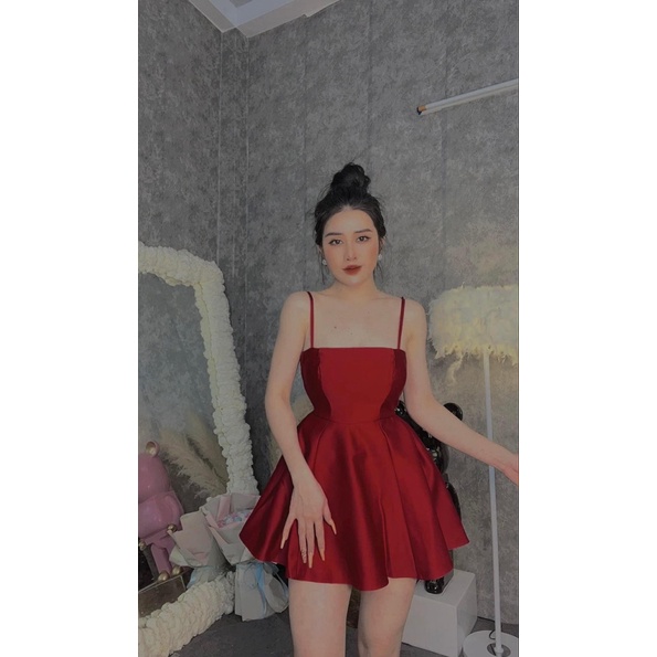 ĐẦM XÒE NỮ 2 DÂY CÓ MÚT NGỰC KÈM QUẦN LÓT TRONG KHÔNG LO BỊ LỘ PU