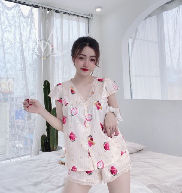 BỘ SỌT CỔ V GẤM MAI NGÔ | BigBuy360 - bigbuy360.vn