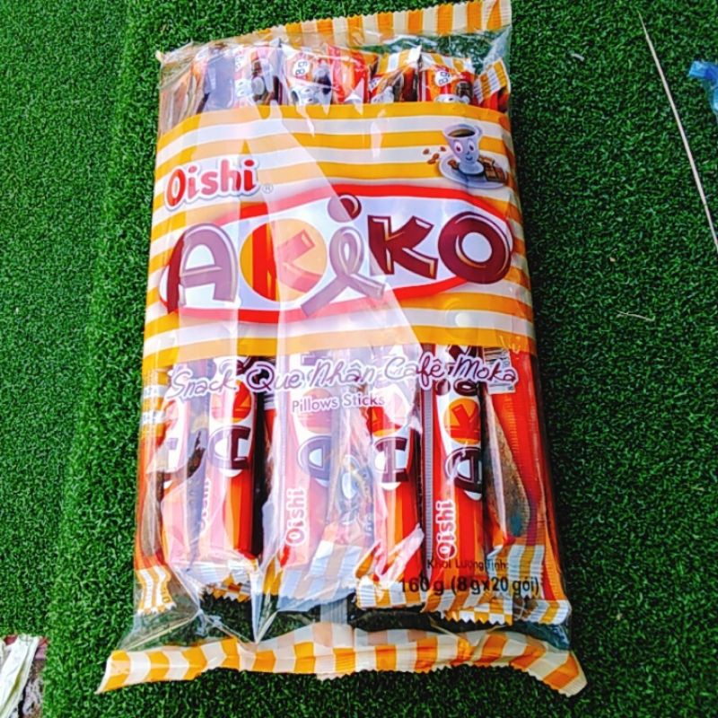Bánh que Akiko Oishi