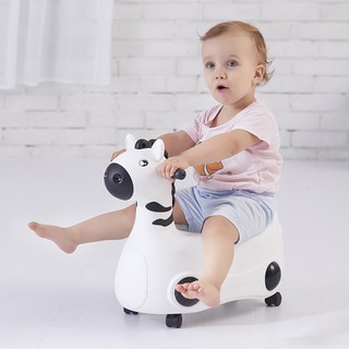 Bô vệ sinh cho bé hình thú có bánh xe 2 trong 1 Royalcare 8828