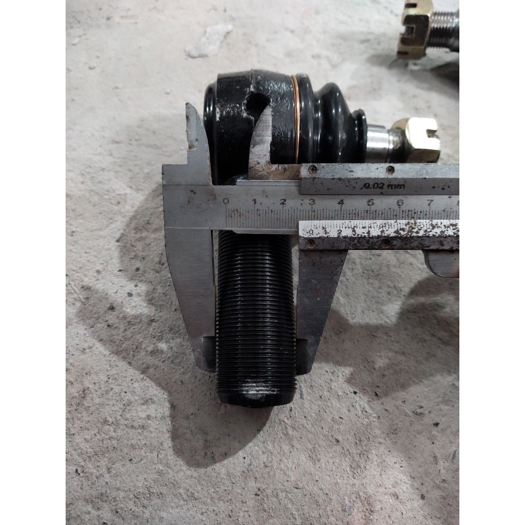 sản phẩm gia đình làm: Cụm rô tuyn 3 ngang 145/6853(30*20) hộp vàng cam