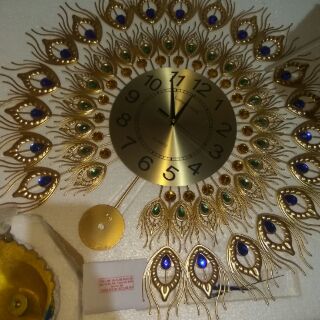Đồng hồ chim công