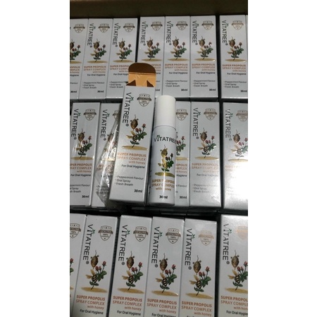 Chai Xịt Họng Keo Ong Giảm Ho Vitatree 30ml - Úc