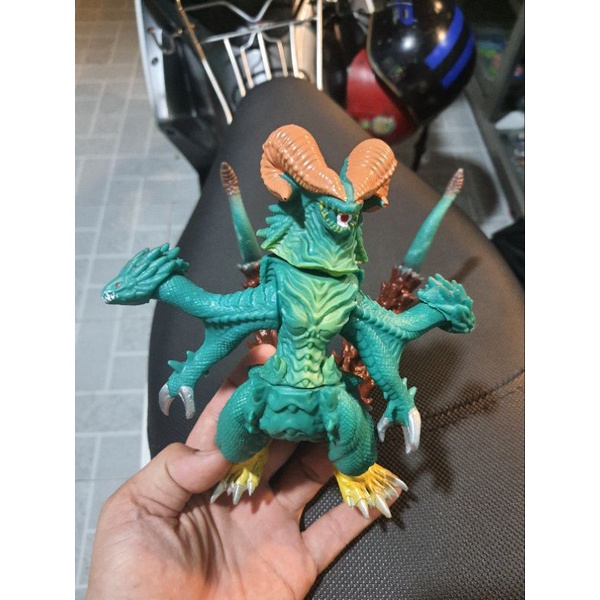 Mô hình đồ chơi quái vật kaiju godzilla.