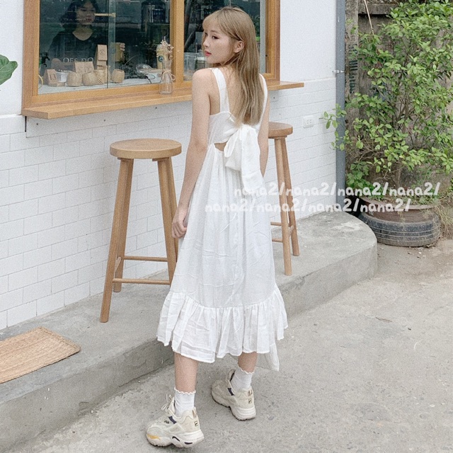 Váy hai dây buộc nơ sau