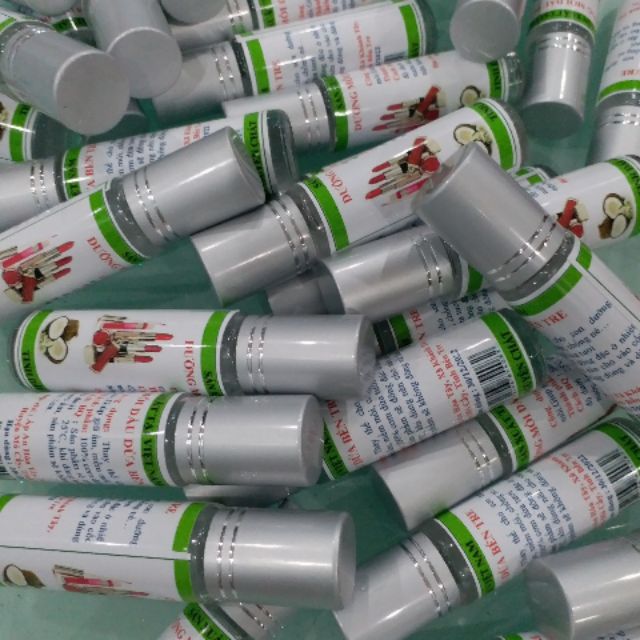 Lăn Môi Dầu Dừa (Hàng Chuẩn)