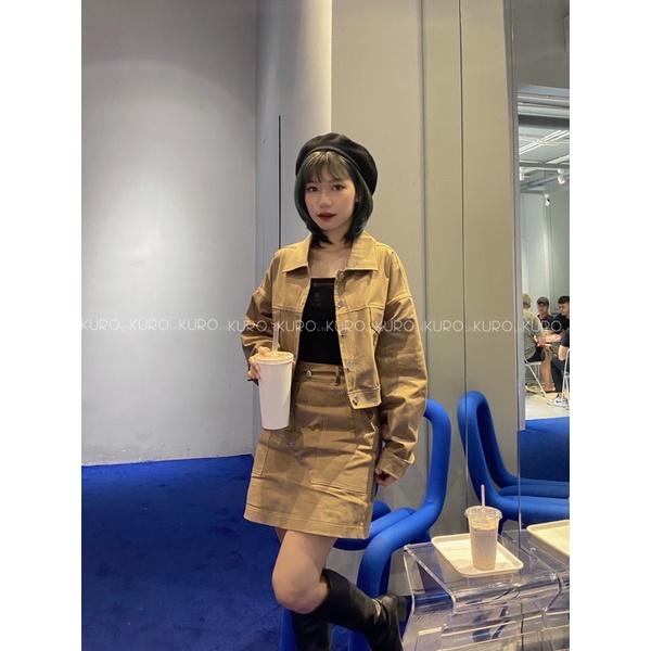Áo khoác kaki form ngắn