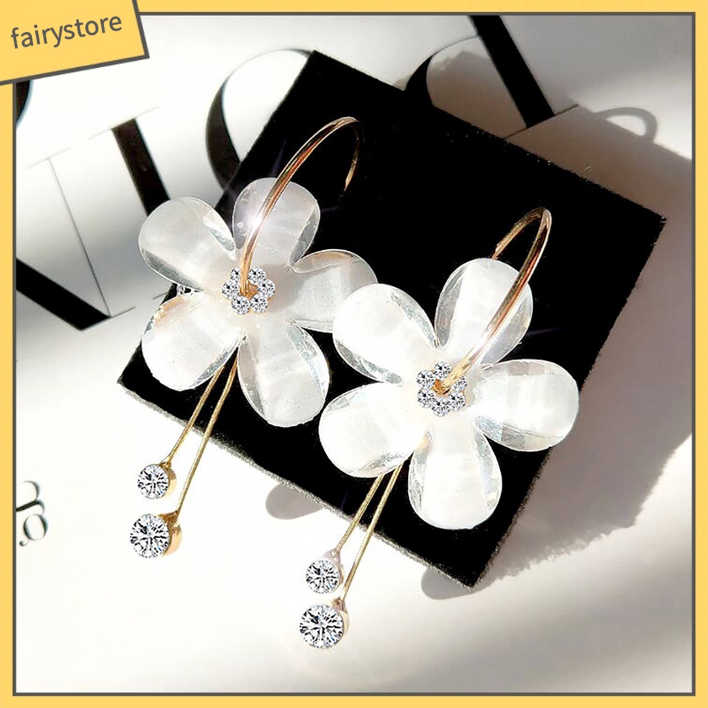 Đôi khuyên tai hình hoa phong cách Hàn Quốc duyên dáng và sành điệu cho nữ