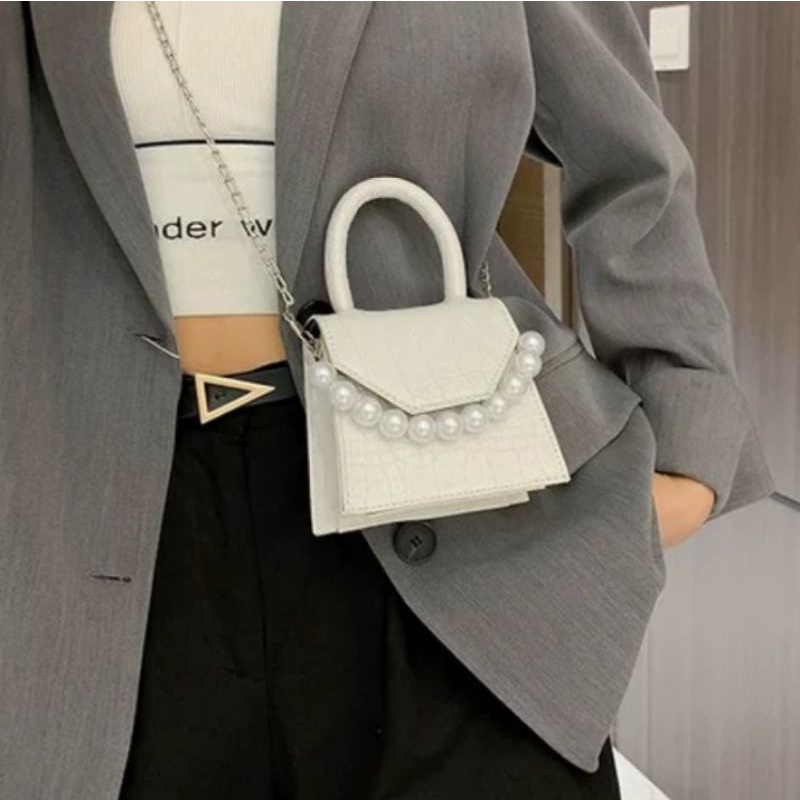 Túi xách nữ đeo chéo đeo vai túi mini tặng kèm dây ngọc trang trí ma 98