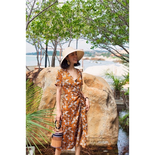 Đầm hoa xẻ tà EDINI