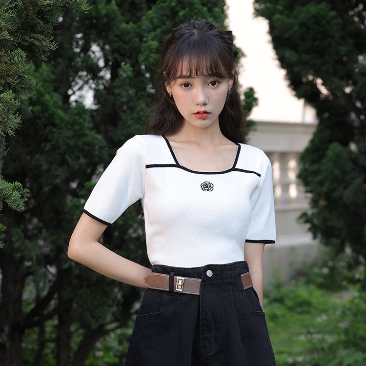 Áo dệt kim ZHELIHANGFEI ngắn tay cổ vuông thêu họa tiết xinh xắn