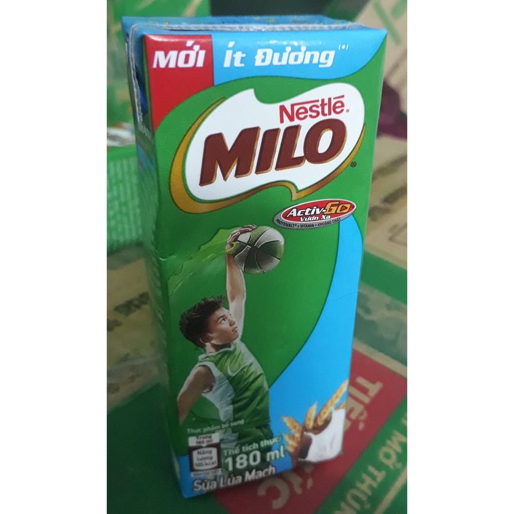 Thức uống lúa mạch ít đường Milo Active Go thùng 48 hộp 180ml