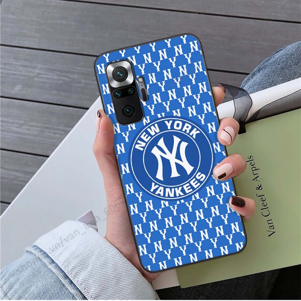Ốp lưng Xiaomi Redmi Note 10 / Note 10 Pro ốp điện thoại hình bearbrick, new york, thể thao