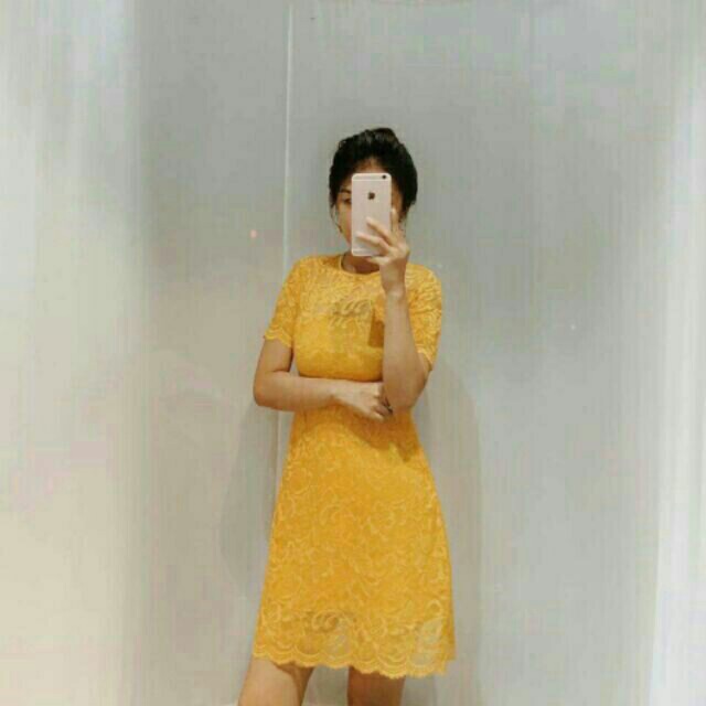 Đầm Ren Hai Lớp