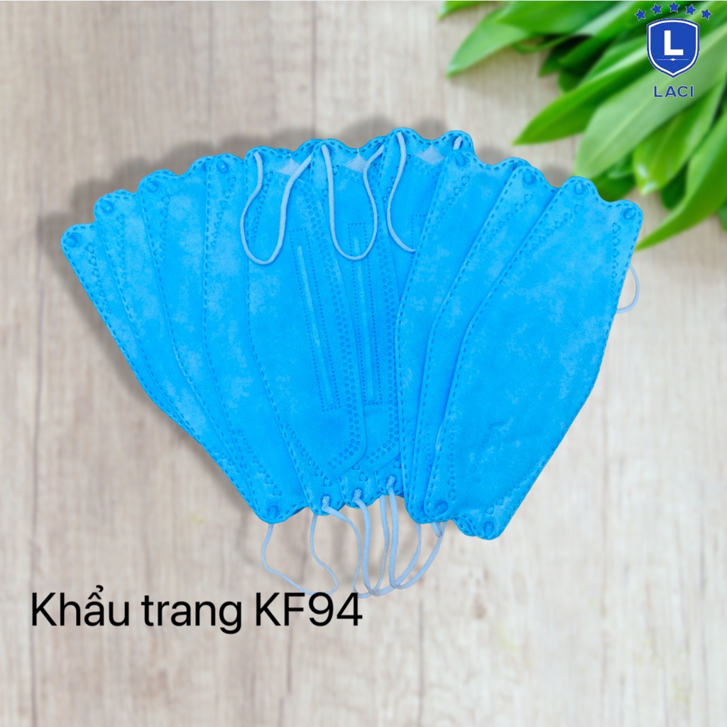 Khẩu trang 4D KF94 tiêu chuẩn Hàn quốc chất liệu PP gồm 3 lớp vải và 1 lớp giấy kháng khuẩn