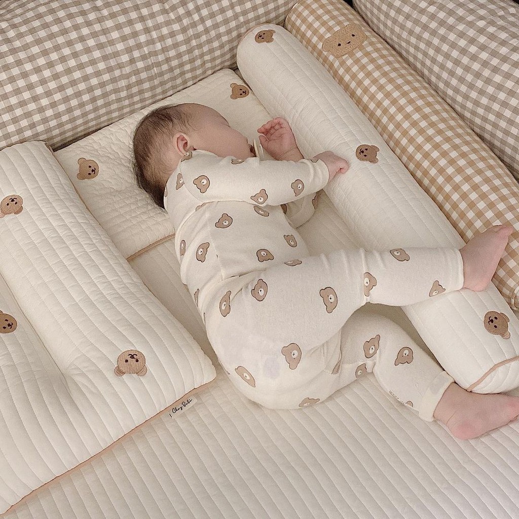 GỐI NẰM CHỮ NHẬT GỐI ÔM QUILTING THÊU GẤU THỎ CHEZBEBE HÀN QUỐC