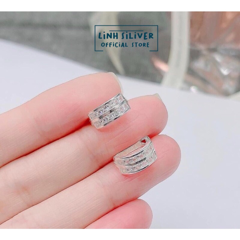 Bông bập đá ôm vành tai bạc ta