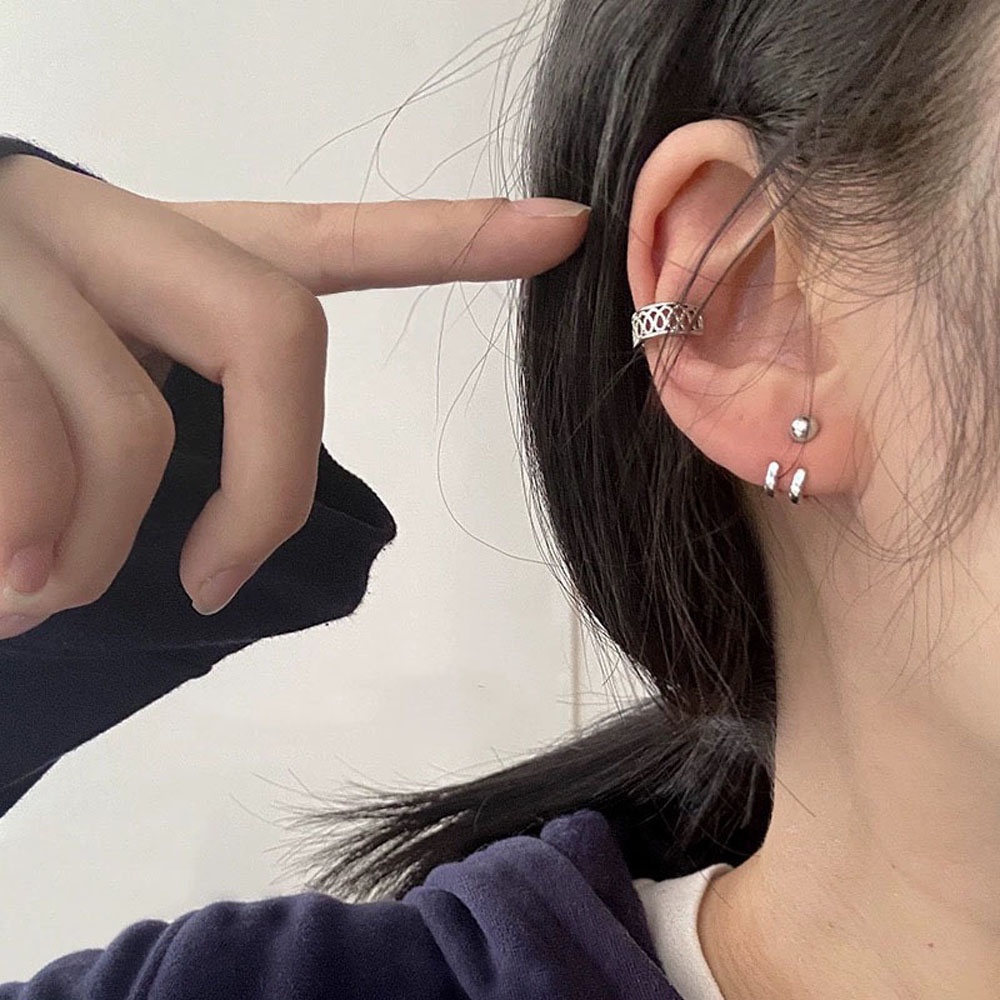 Khuyên Tai Bằng Kim Loại Nhiều Màu Thời Trang Đơn Giản Cho Nữ