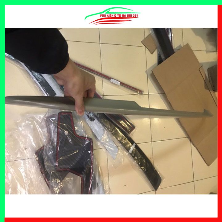 Đuôi gió sau xe liền cốp Mazda 3 2020-2022 hàng mộc chưa sơn