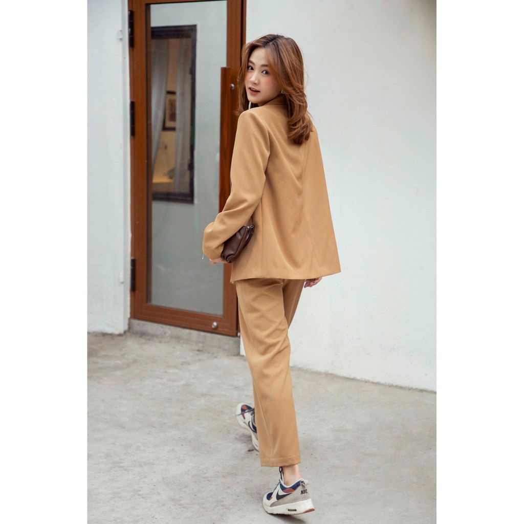 [Mã FASHION10KP giảm 10K đơn 50K] Áo Khoác Blazer cổ sam basic màu đen 0BL1051 ADORE DRESS | BigBuy360 - bigbuy360.vn