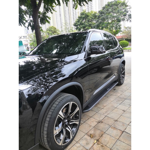 Bậc lên xuống, bệ bước chân tô tô cho Lux SA 2018 - 2022