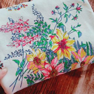 Vải cotton hoạ tiết