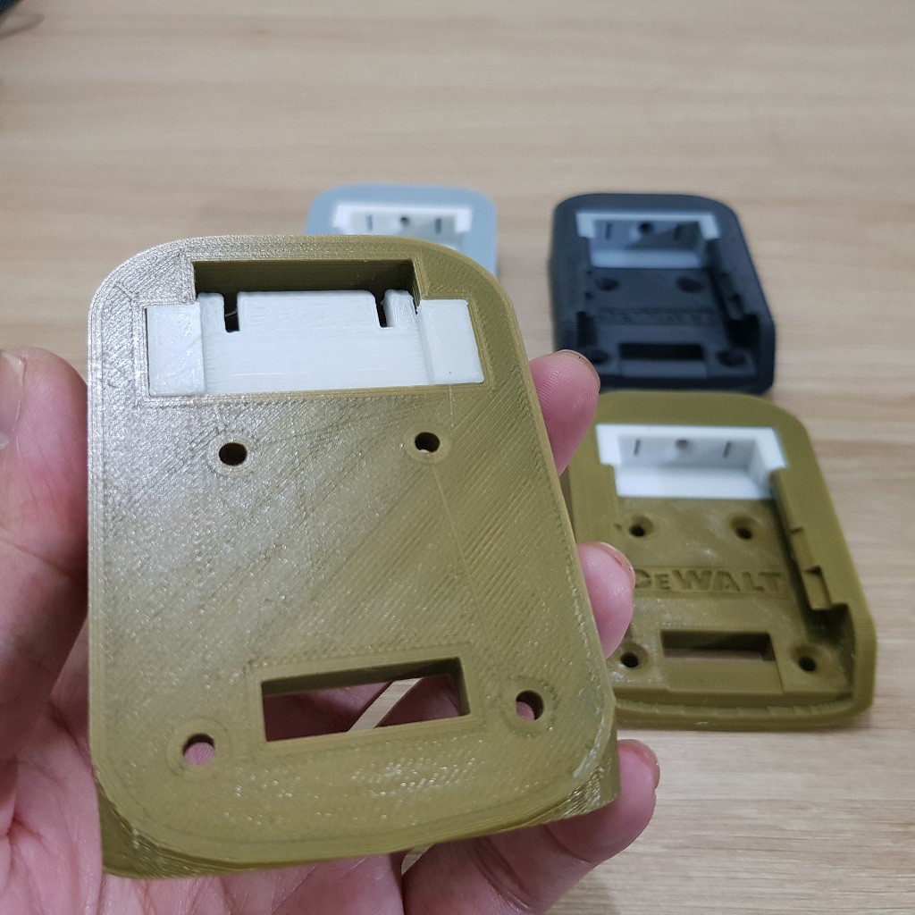 Đế gài dùng pin Dewalt 20v cho các máy dụng cụ cầm tay khác