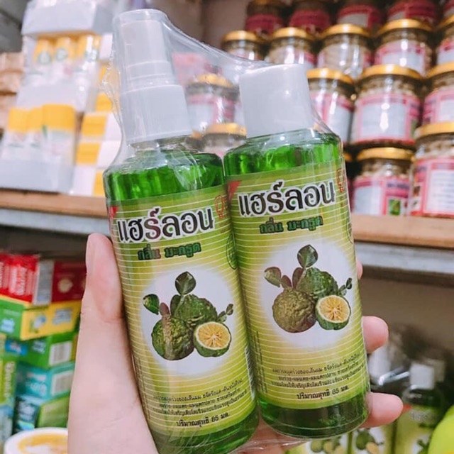 Xịt bưởi chanh "moc toc" thái lan-2 chai