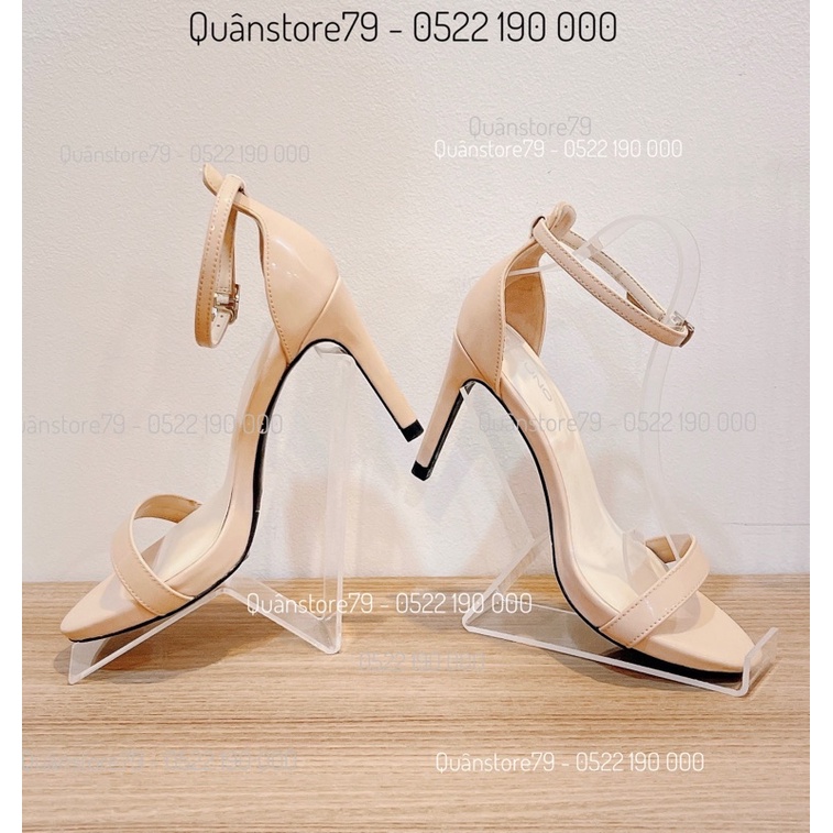 Kệ mica trưng bày túi ví giày