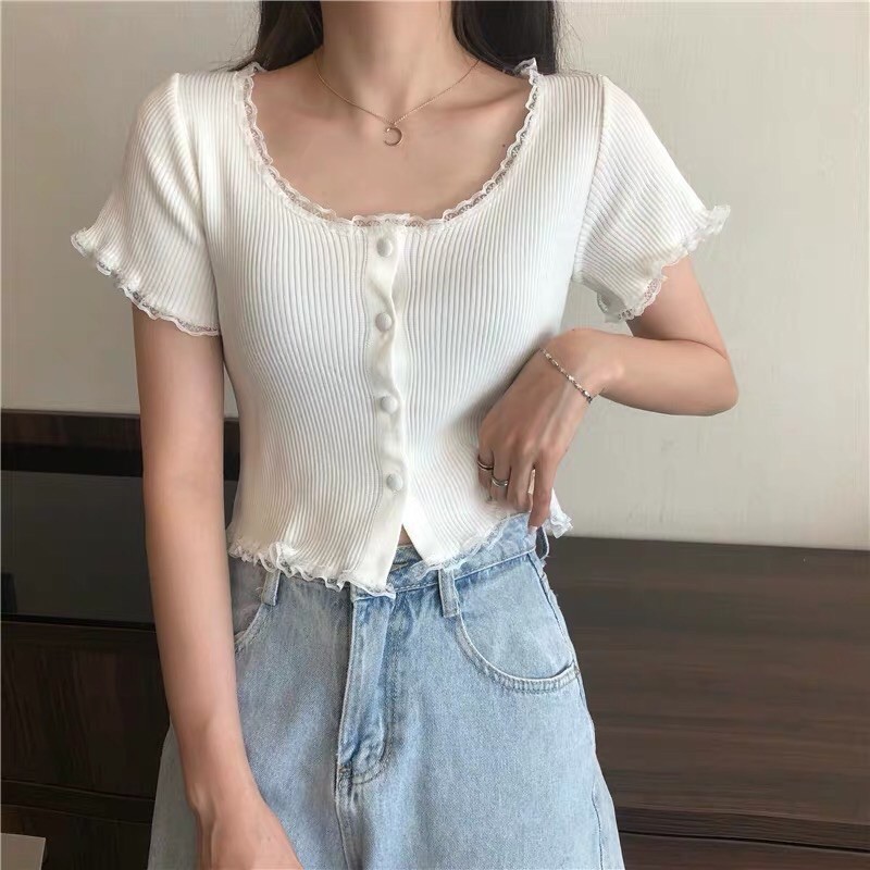 Áo croptop cúc bọc viền ren [10 MÀU] | BigBuy360 - bigbuy360.vn