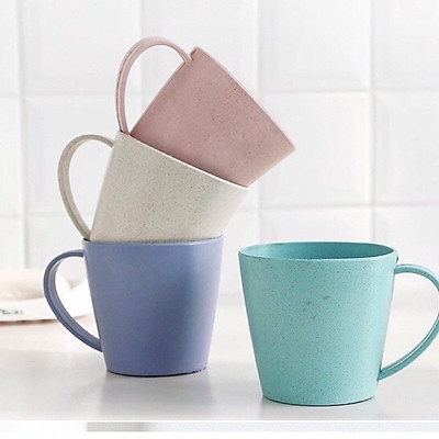 CỐC UỐNG NƯỚC/ ĐÁNH RĂNG LÚA MẠCH CÓ QUAI