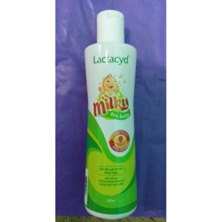 Sữa tắm gội trẻ em Lactacyd milky 250ml